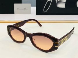 Picture of Dior Sunglasses _SKUfw56895378fw